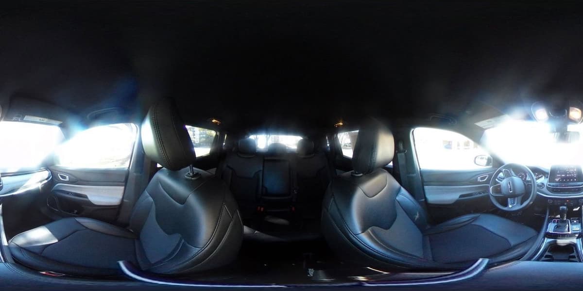 2025 Jeep Compass - Image 37