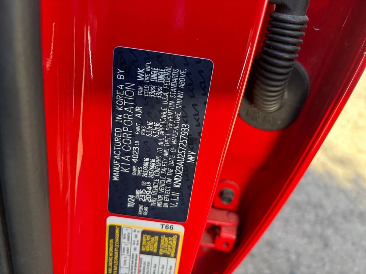 2025 Kia Soul - Image 23