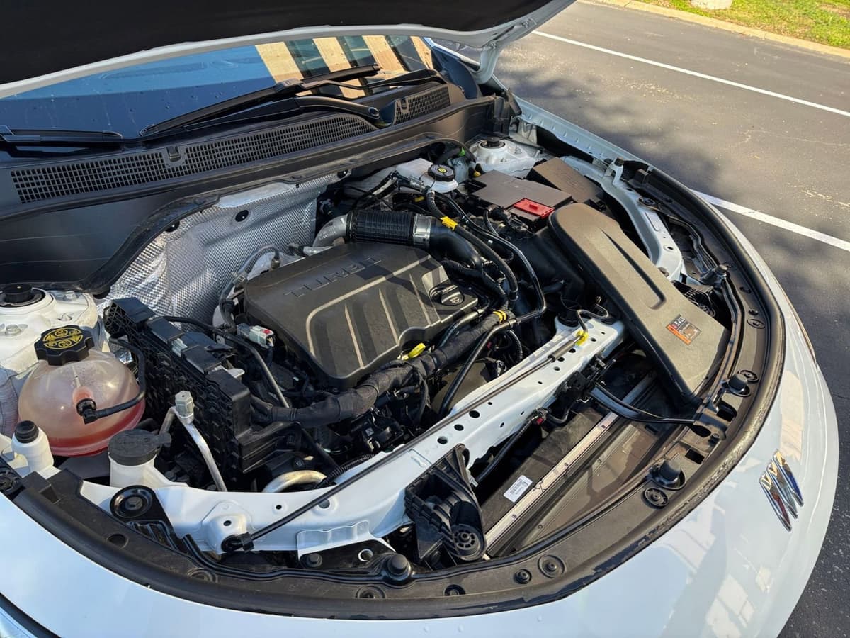 2025 Buick Envista - Image 26