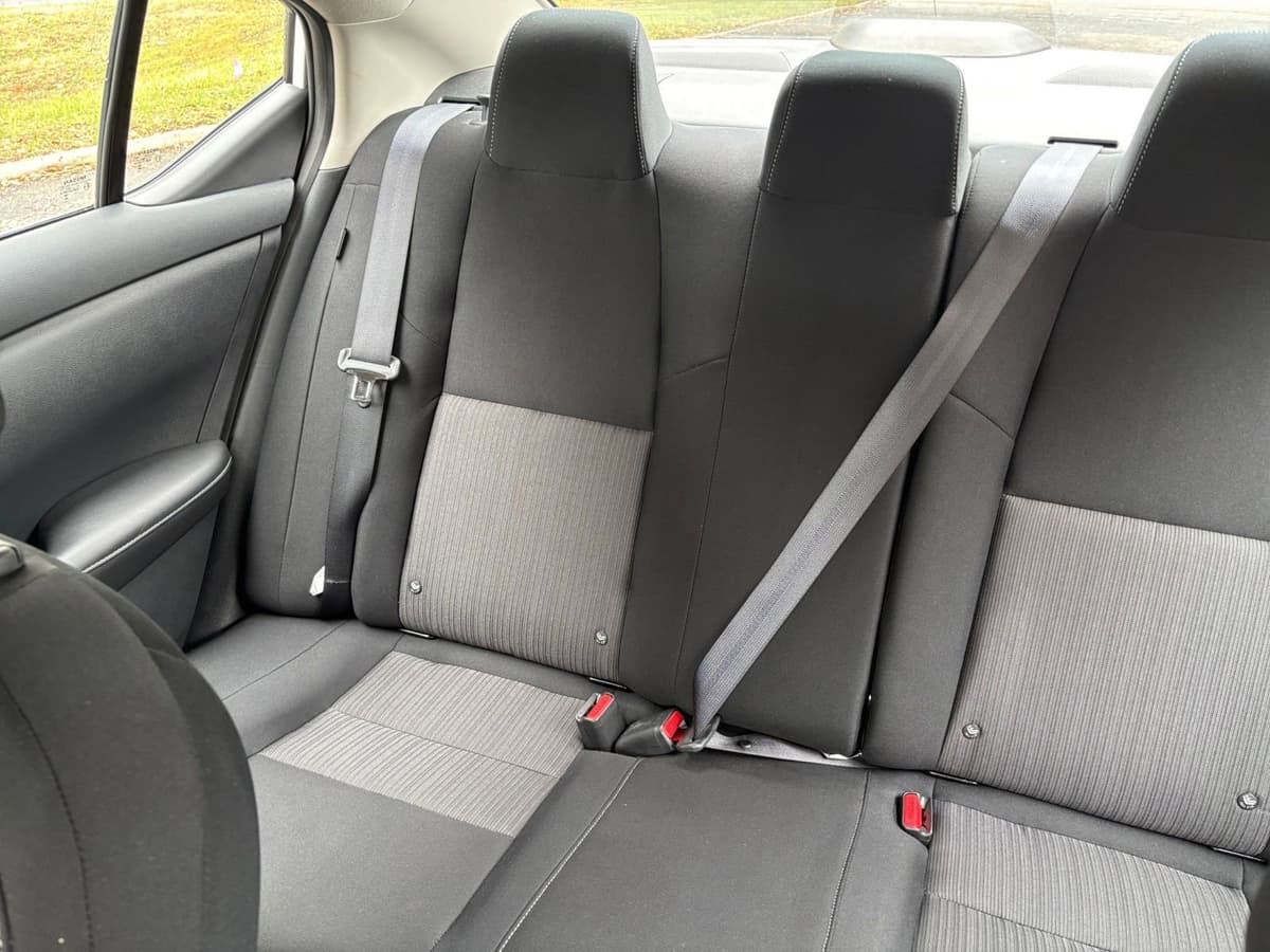 2025 Nissan Sentra - Image 34