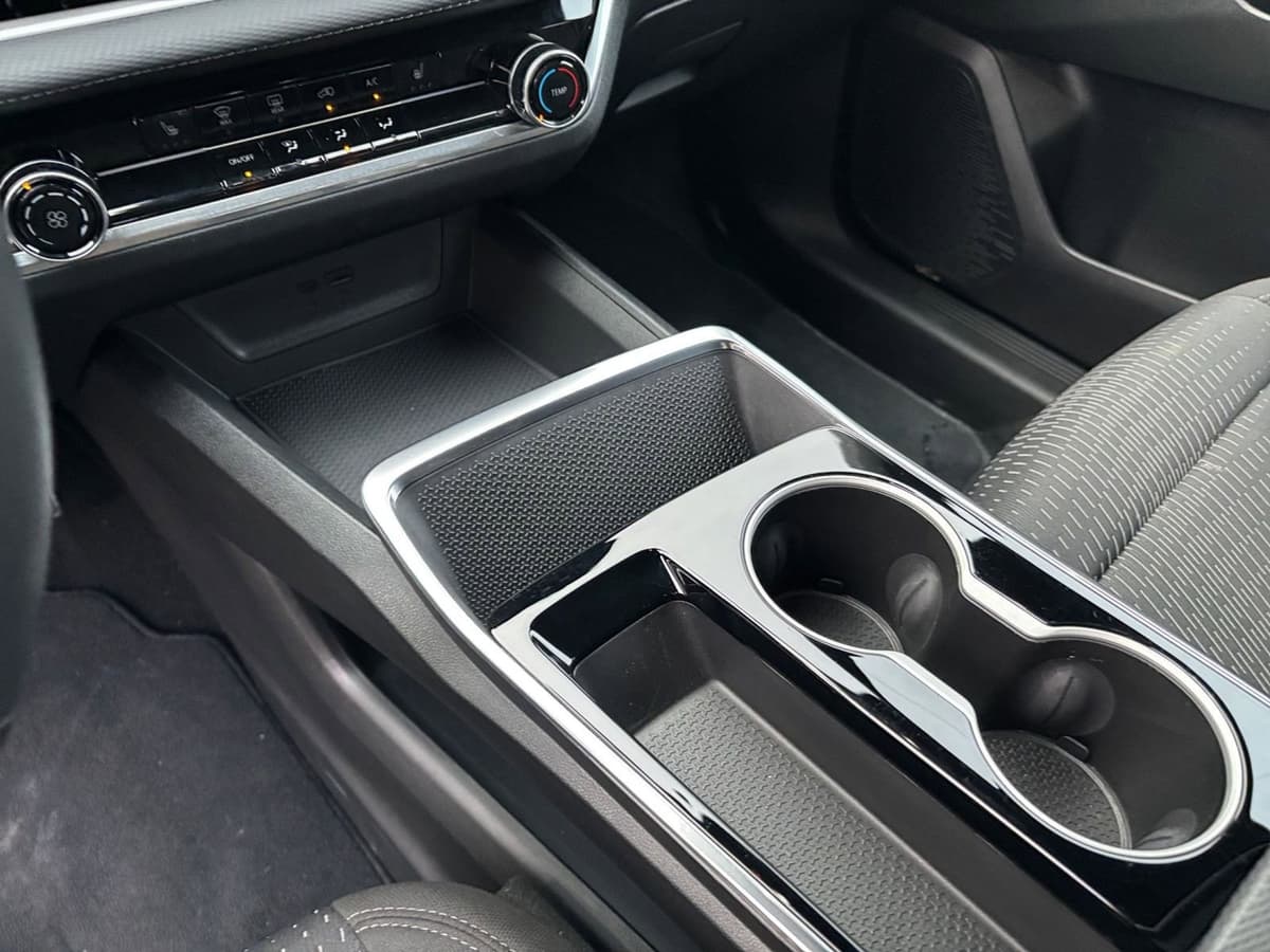 2025 Chevrolet Equinox - Image 35