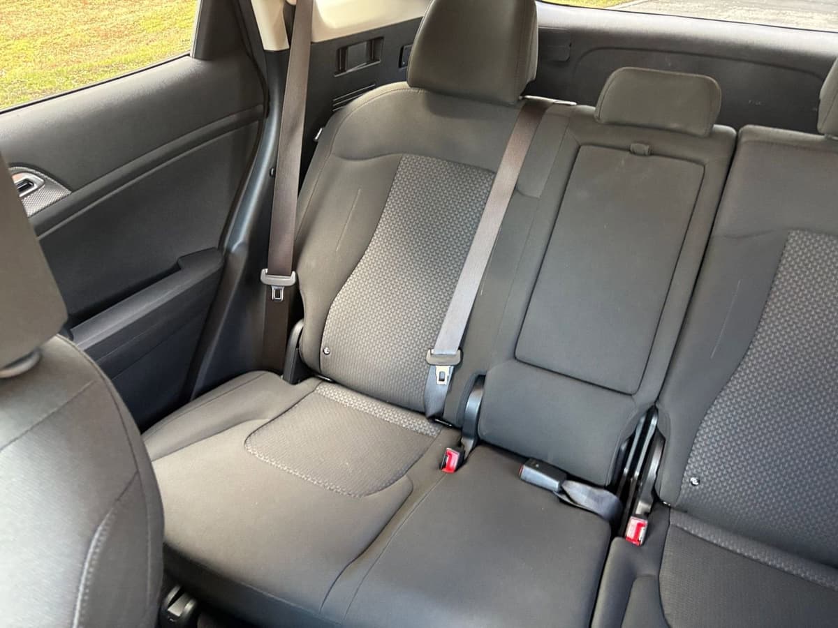 2025 Kia Sportage - Image 34