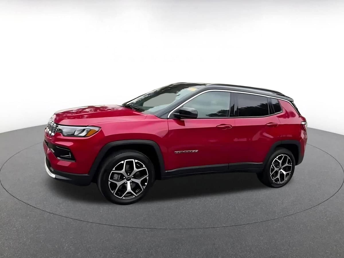 2025 Jeep Compass - Image 5