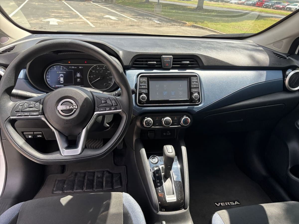 2025 Nissan Versa - Image 30