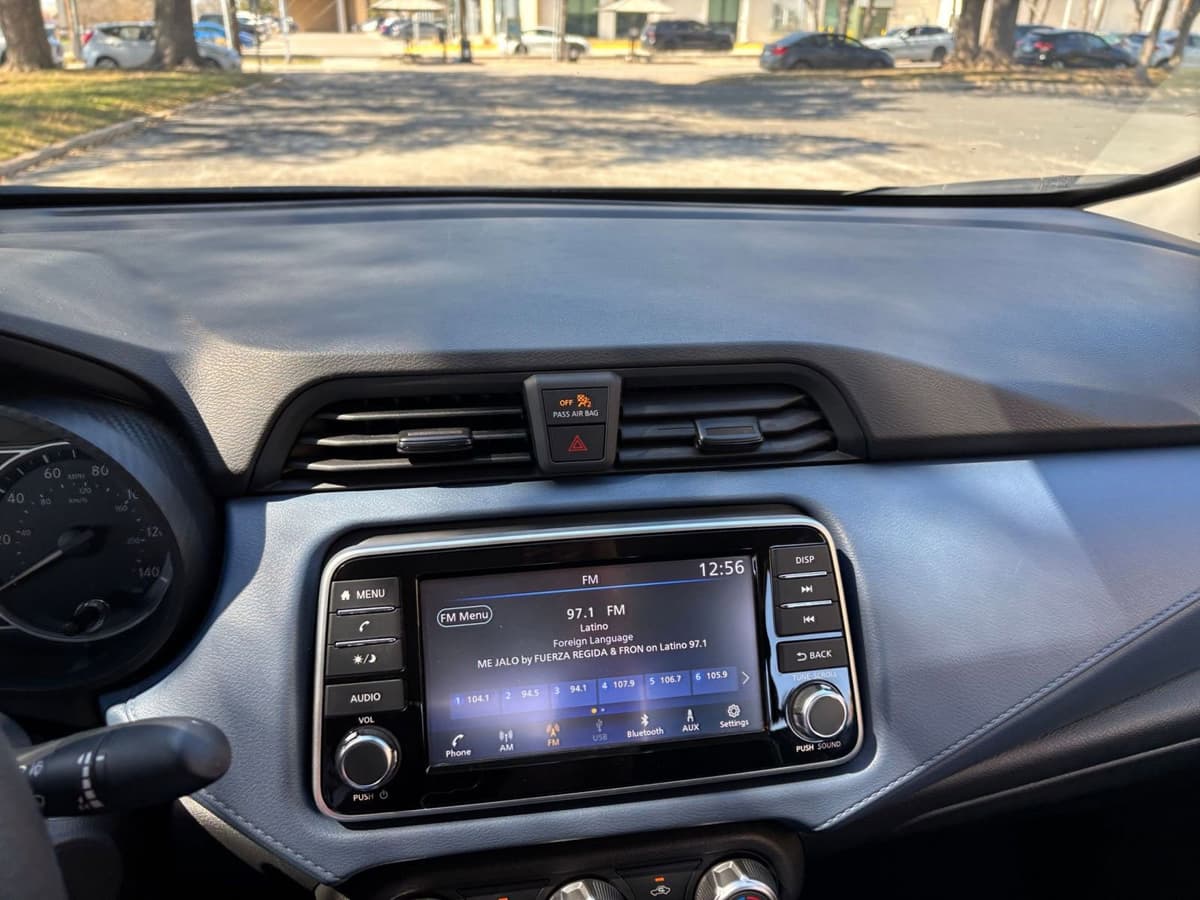 2025 Nissan Versa - Image 17