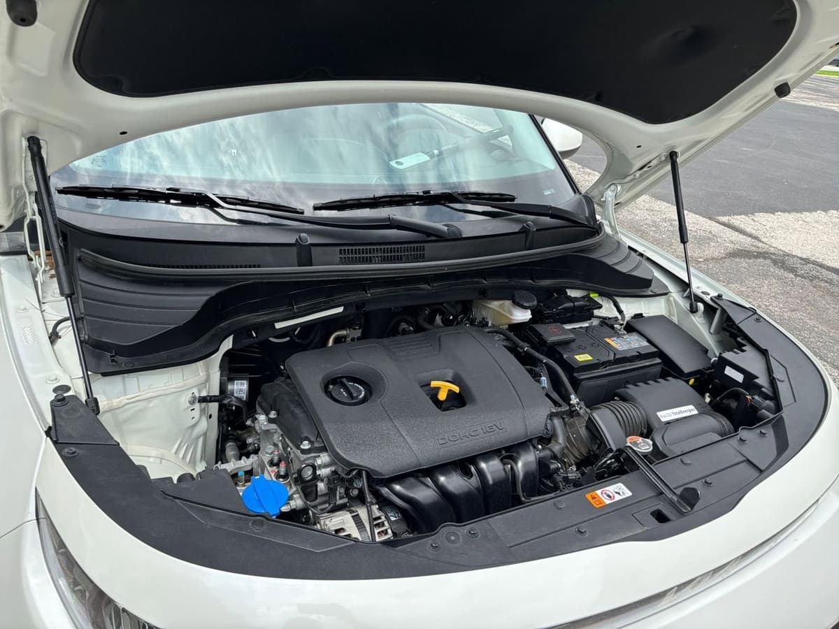 2025 Kia Soul - Image 28