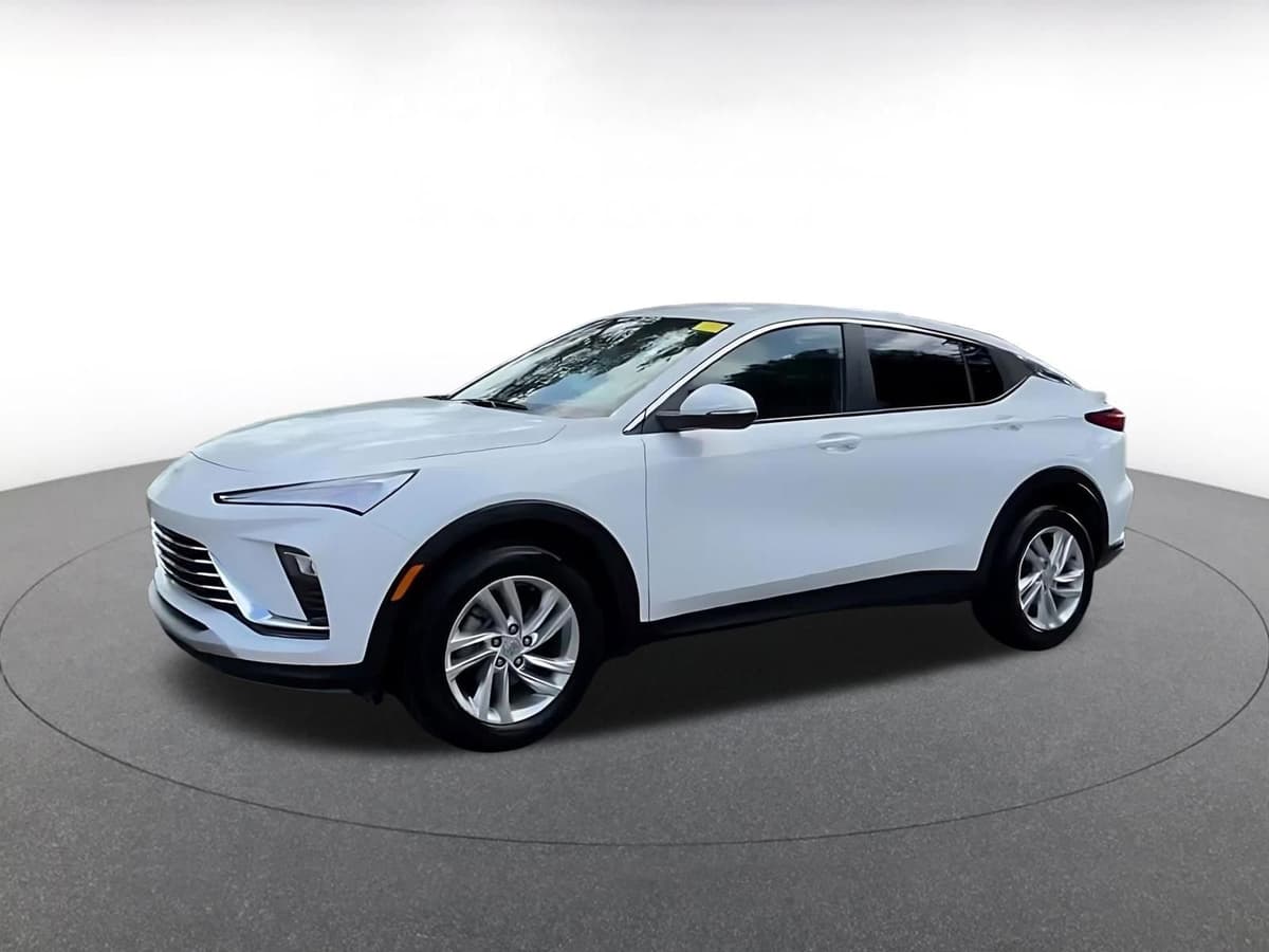 2025 Buick Envista - Image 7