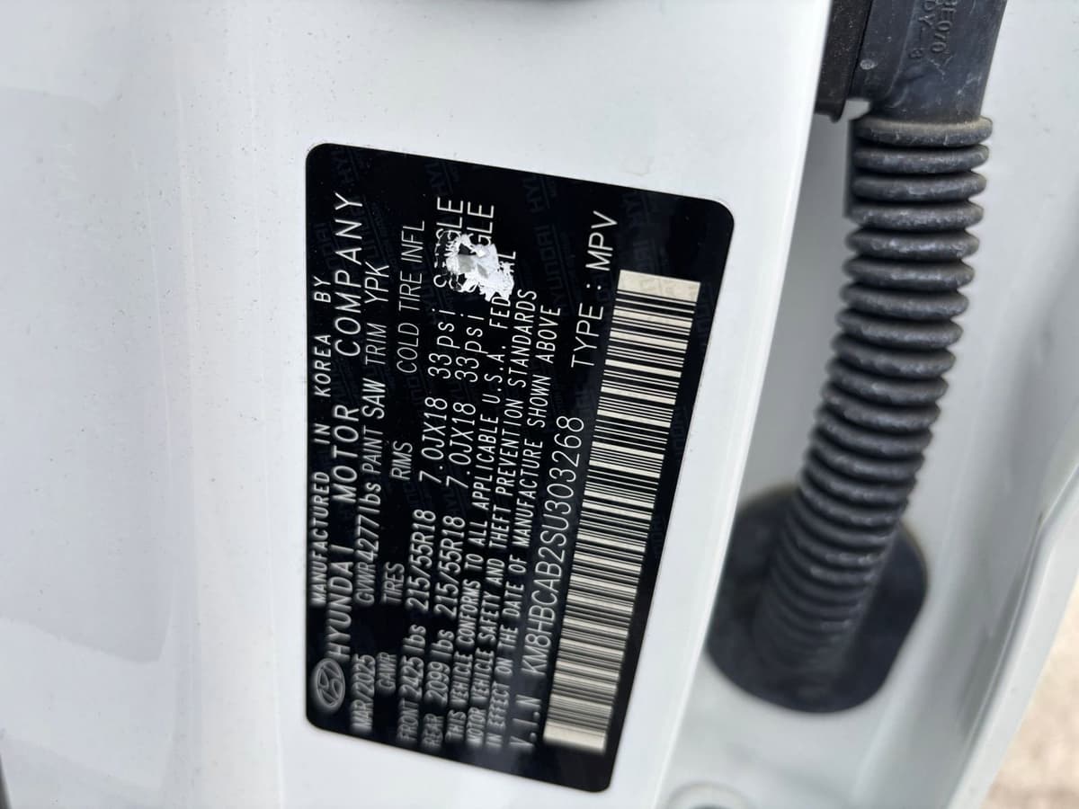 2025 Hyundai Kona - Image 27