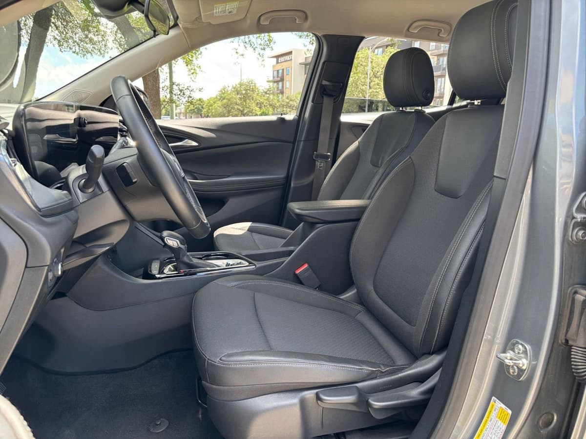 2025 Buick Encore GX - Image 22