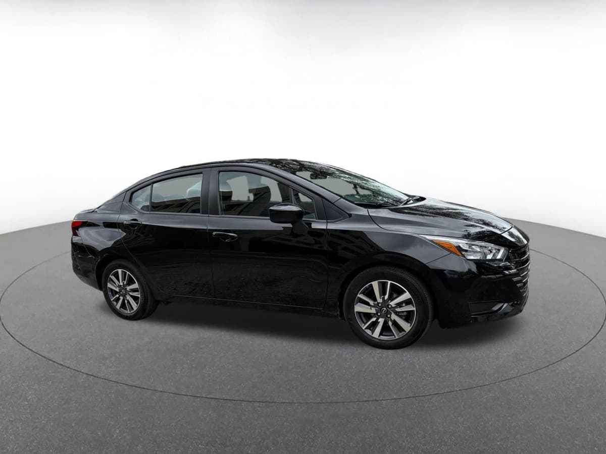 2025 Nissan Versa - Image 1