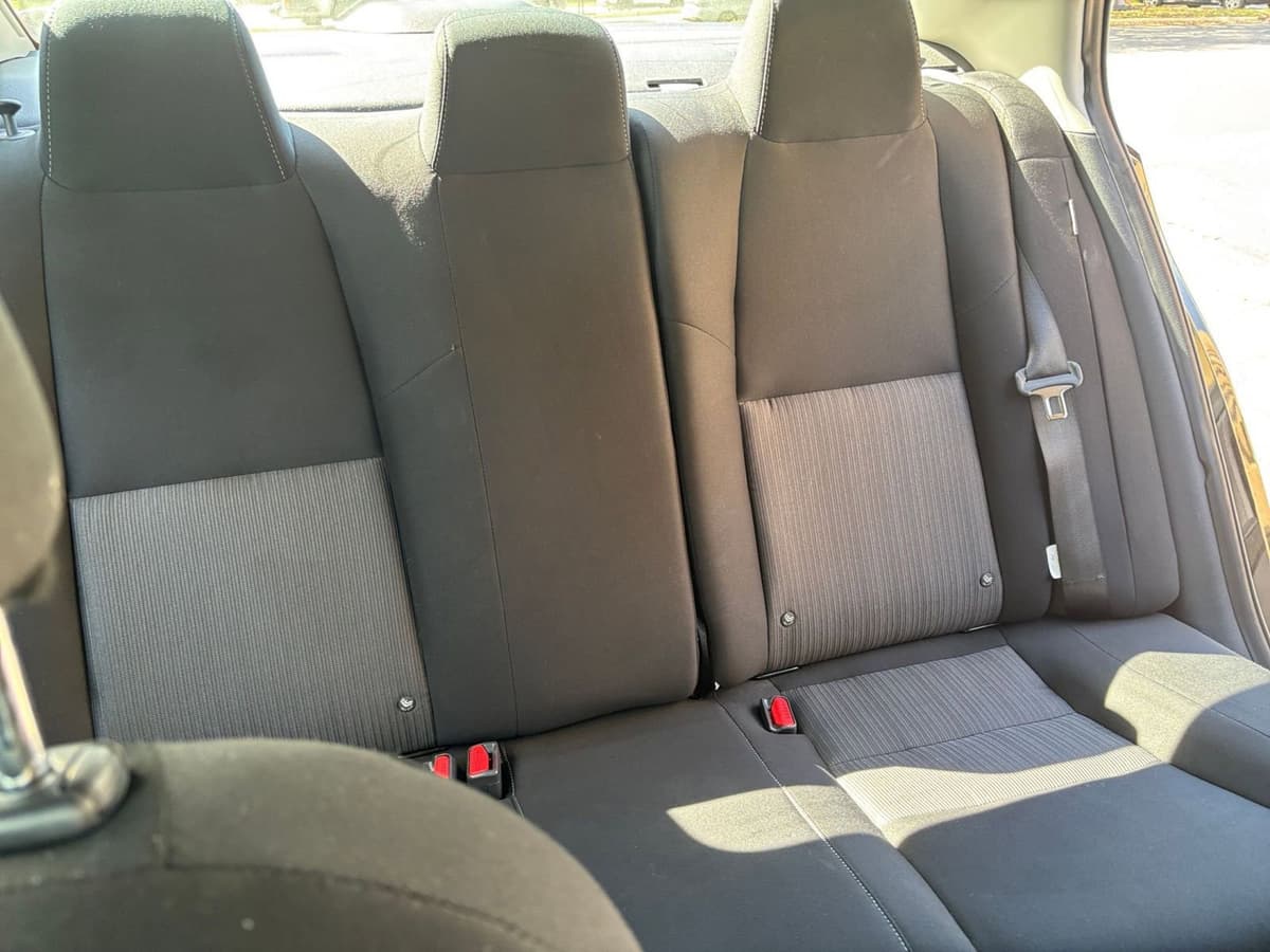 2025 Nissan Sentra - Image 32