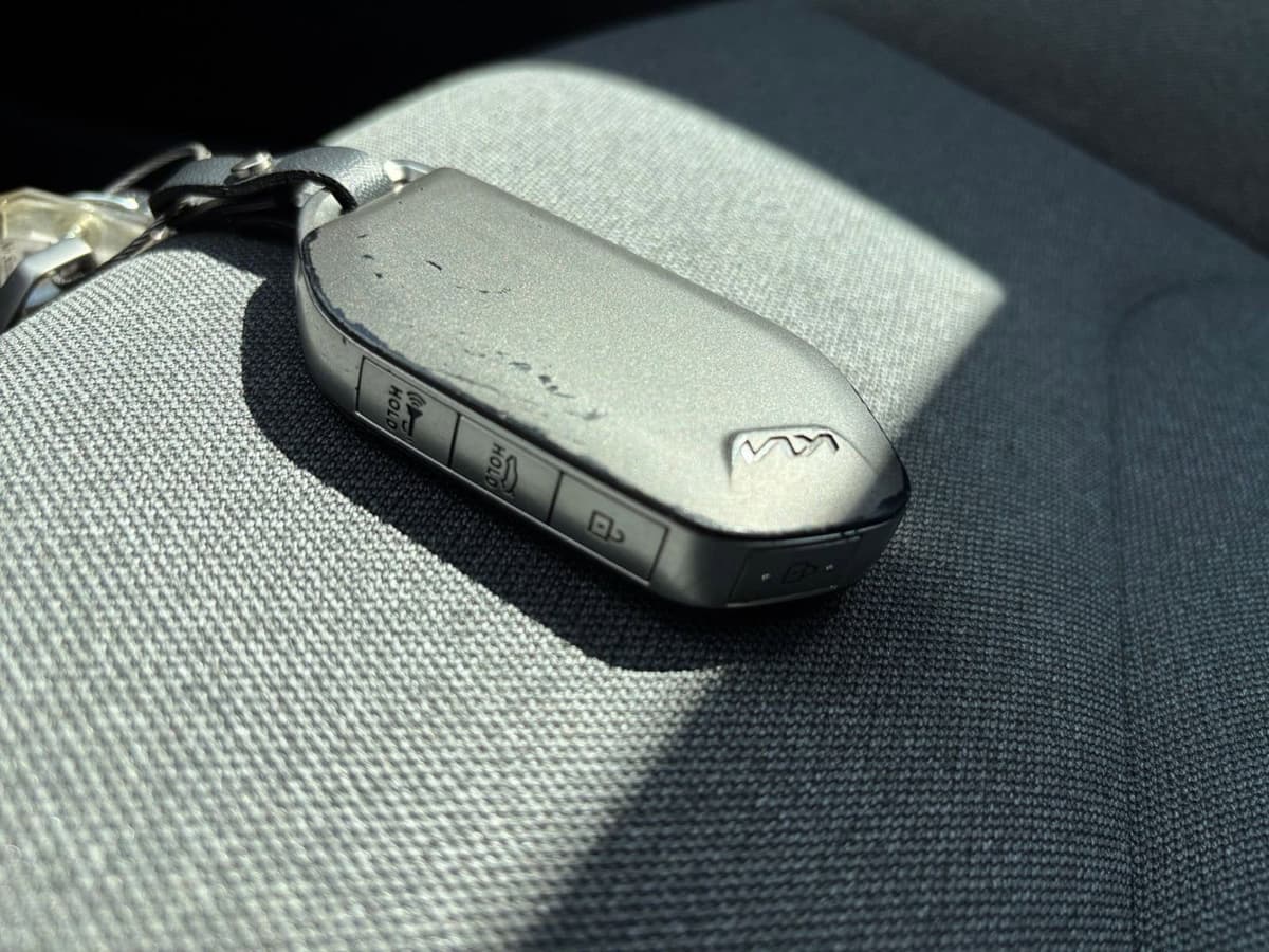 2025 Kia K4 - Image 18