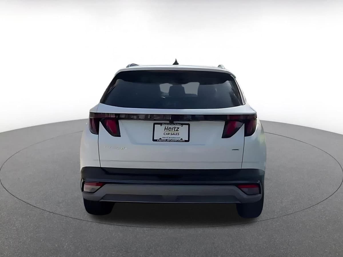 2025 Hyundai Tucson - Image 12