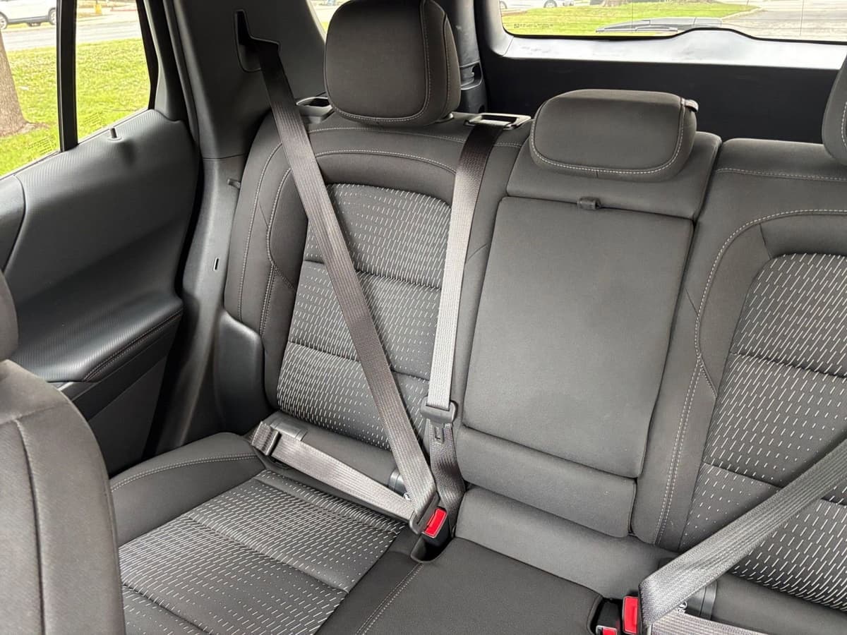 2025 Chevrolet Equinox - Image 34