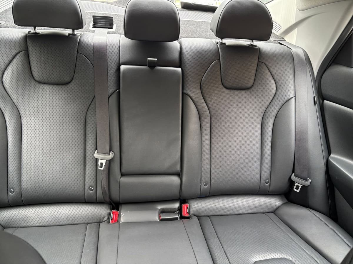 2025 Hyundai Elantra - Image 33