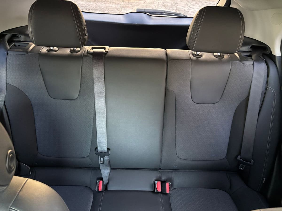 2025 Buick Encore GX - Image 33