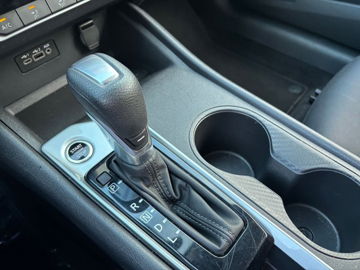 2025 Nissan Altima - Image 36