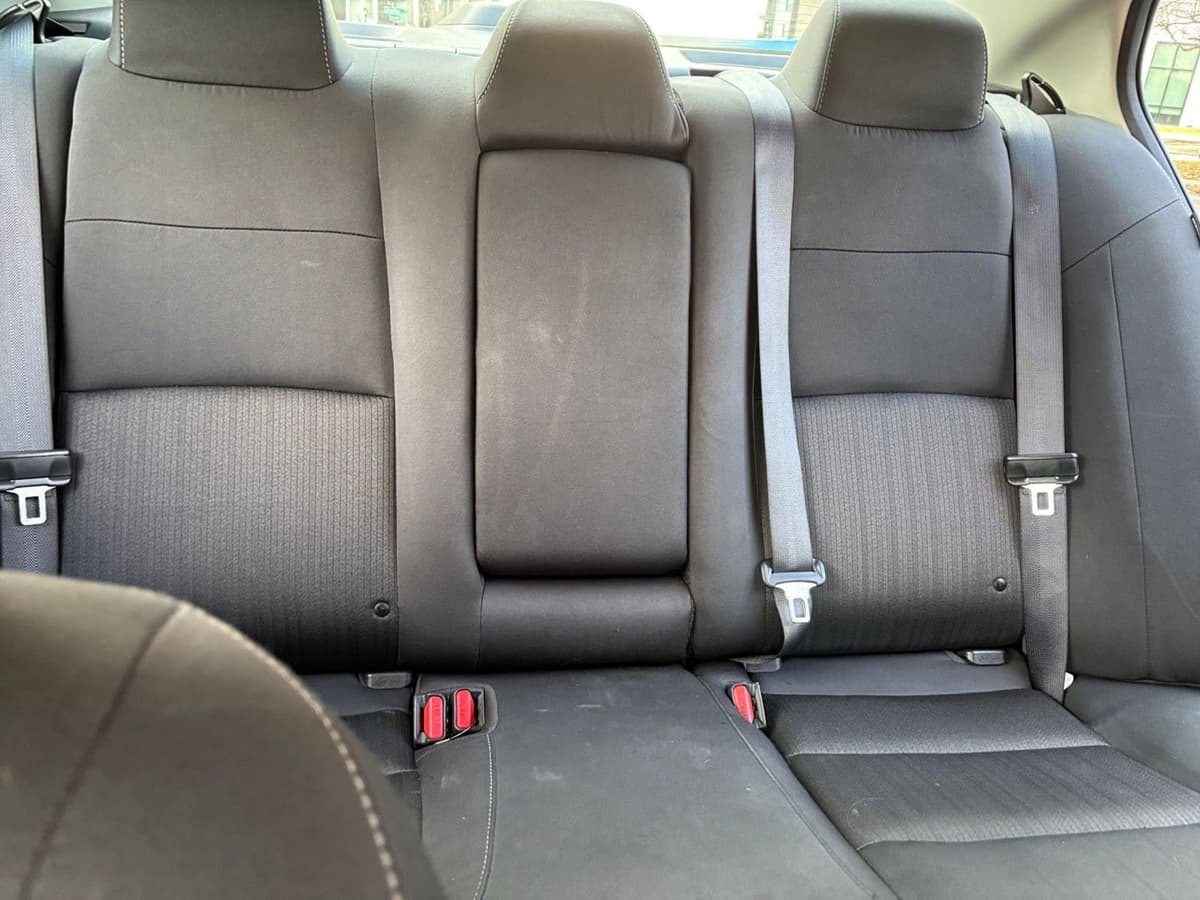 2025 Nissan Altima - Image 32