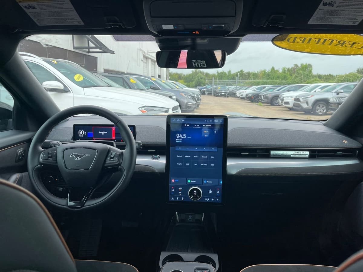 2023 Ford Mustang Mach-E - Image 36