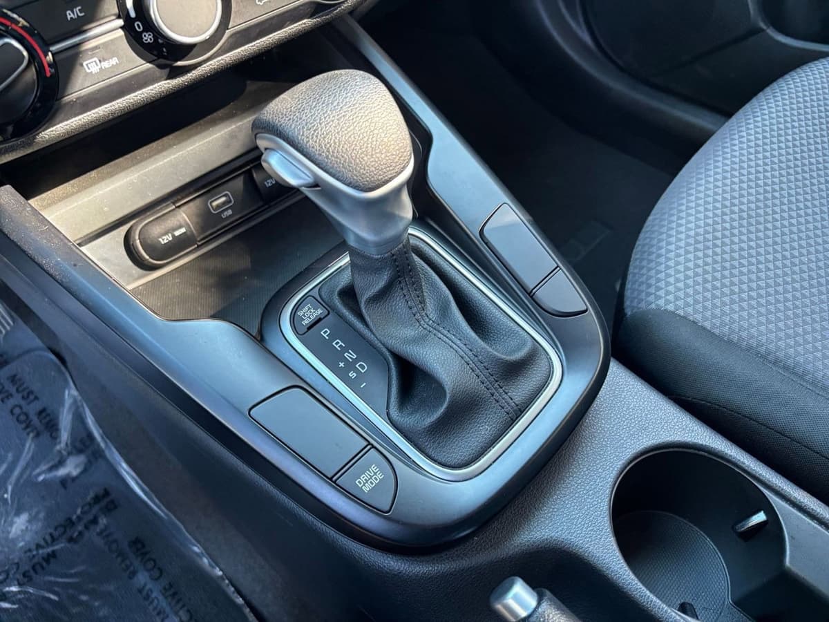 2025 Kia Soul - Image 36