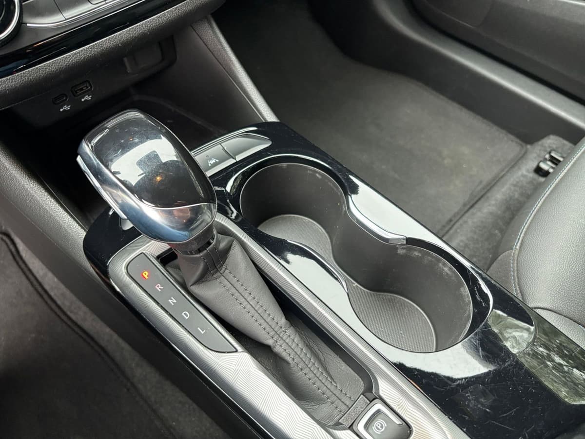 2025 Buick Envista - Image 35