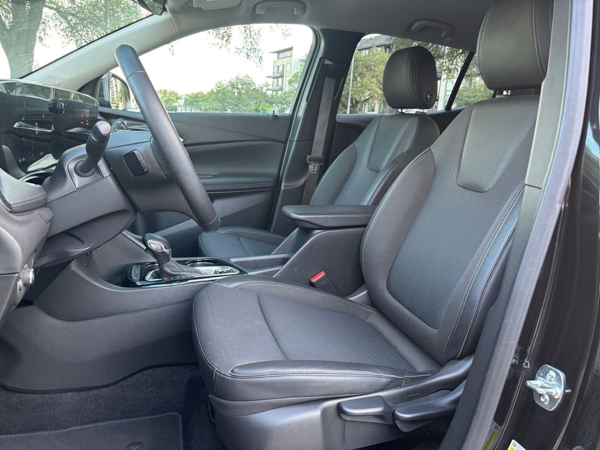 2025 Buick Encore GX - Image 22