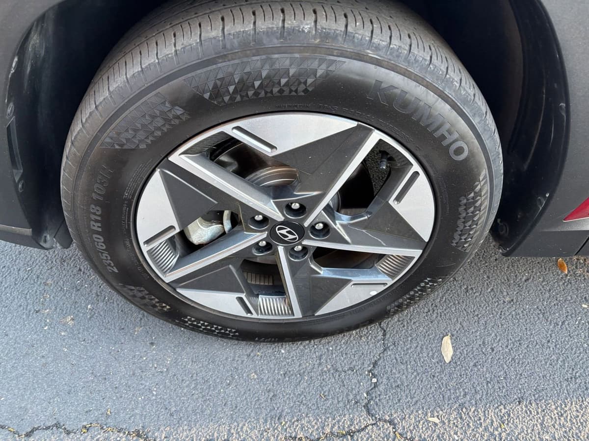 2025 Hyundai Tucson - Image 25