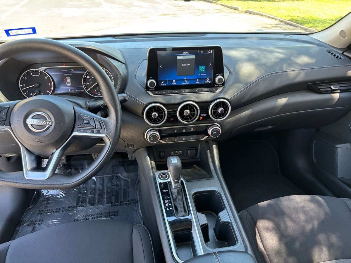 2025 Nissan Sentra - Image 28