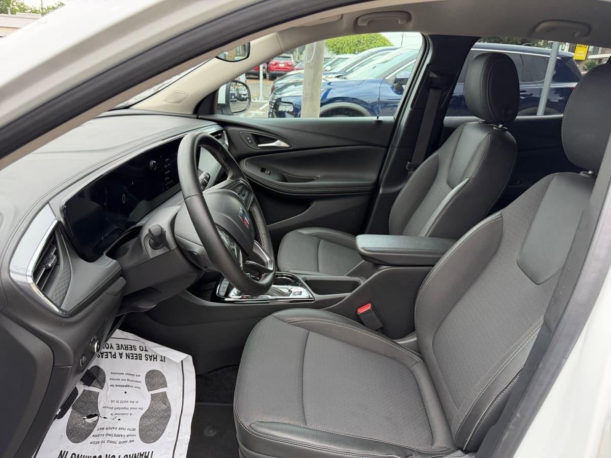 2025 Buick Encore GX - Image 20