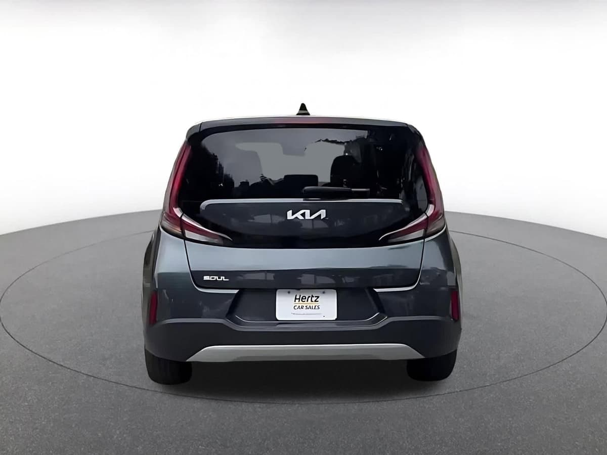 2025 Kia Soul - Image 12