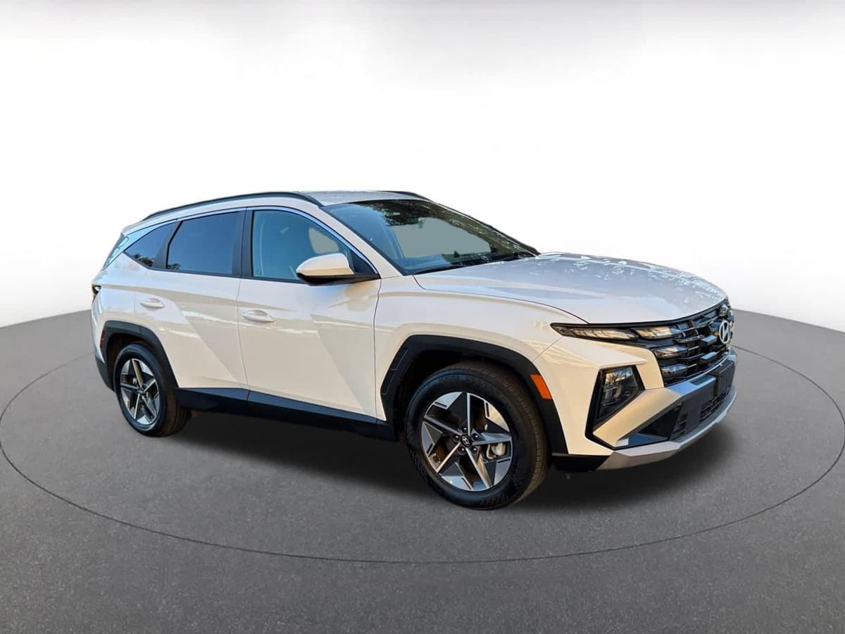 2025 Hyundai Tucson - Image 1