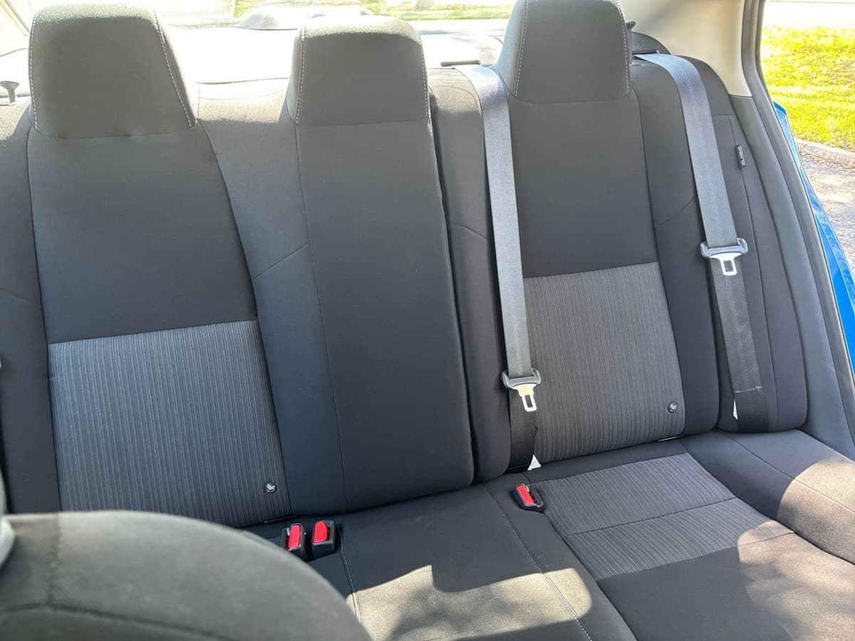 2025 Nissan Sentra - Image 32