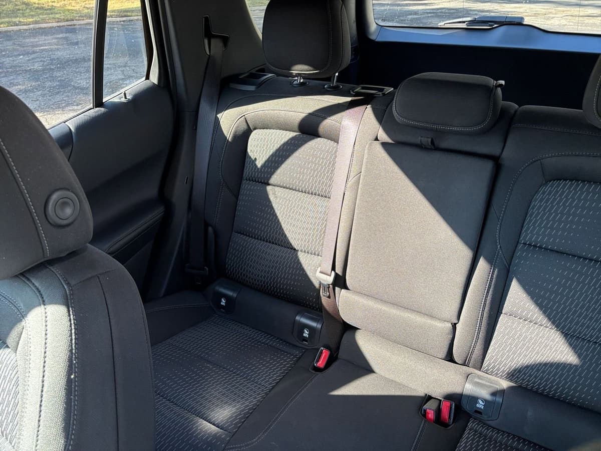 2025 Chevrolet Equinox - Image 34