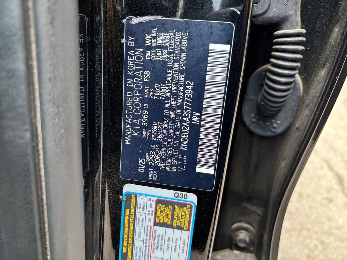 2025 Kia Seltos - Image 28