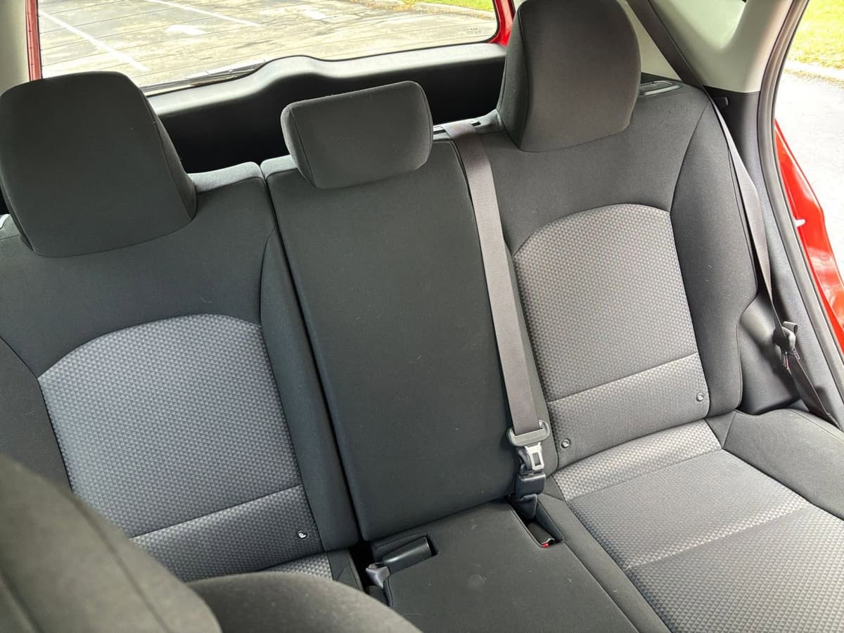 2025 Kia Soul - Image 32