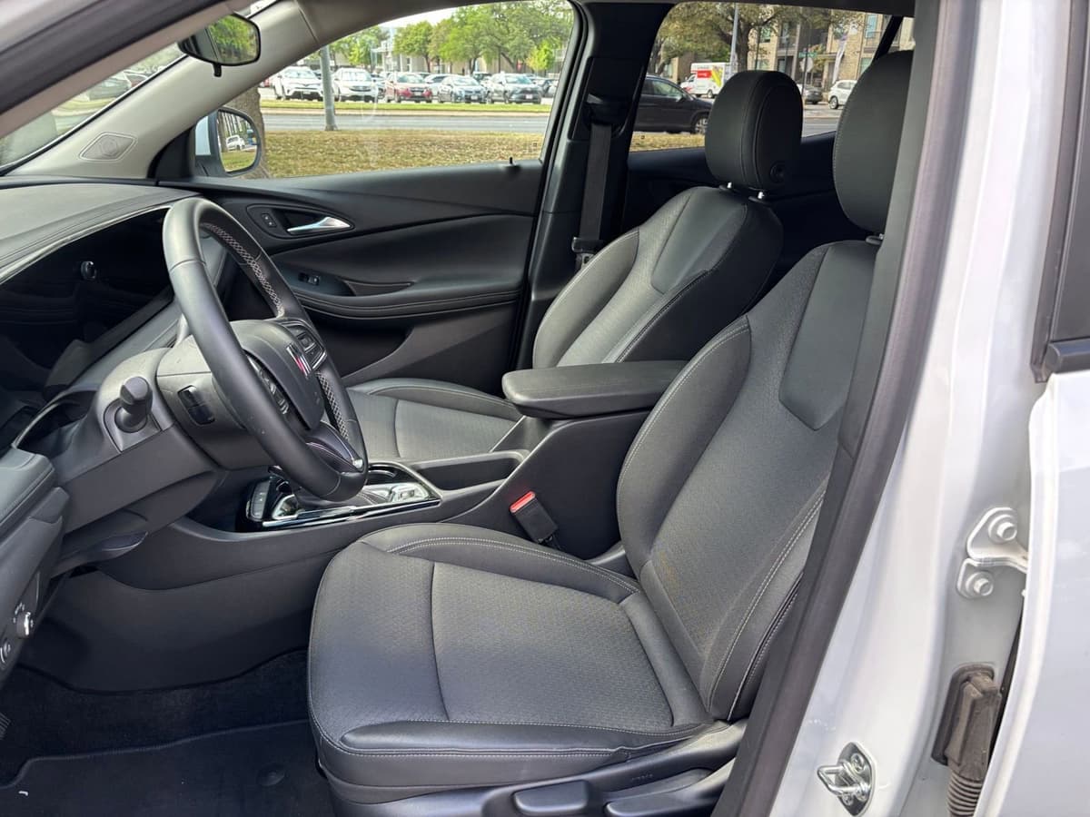 2025 Buick Encore GX - Image 33