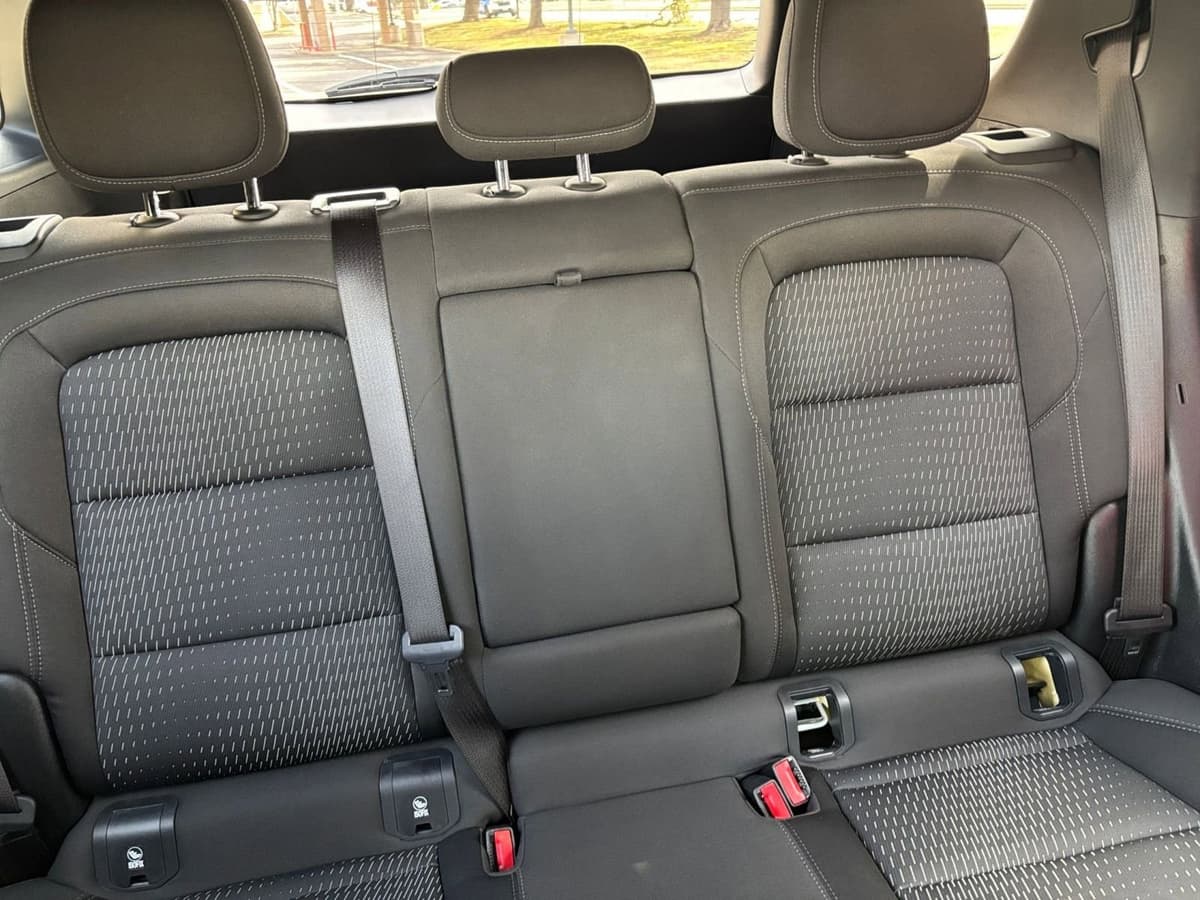 2025 Chevrolet Equinox - Image 32