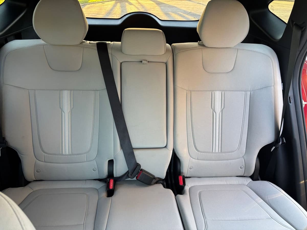 2025 Hyundai Tucson - Image 33