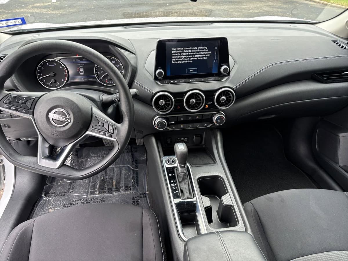 2025 Nissan Sentra - Image 28