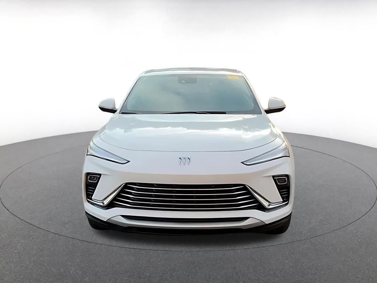 2025 Buick Envista - Image 5