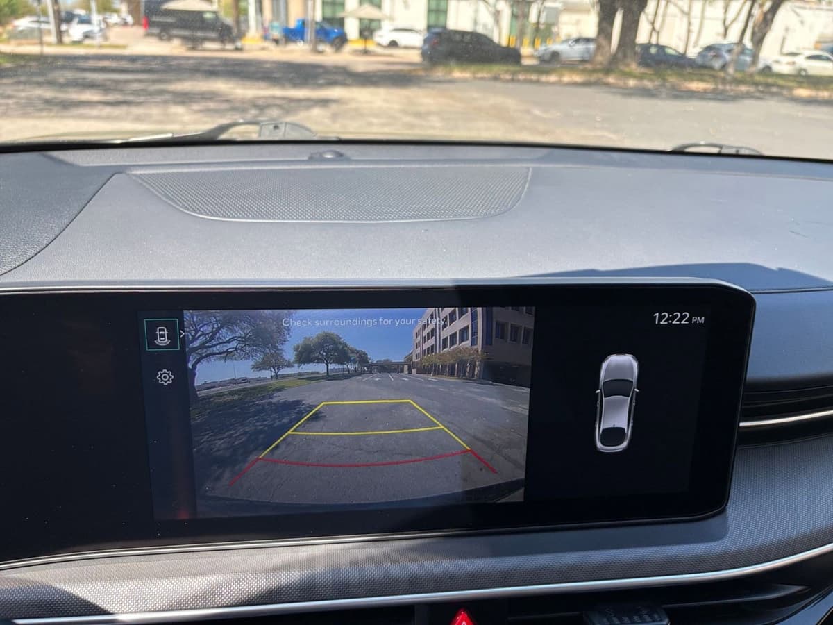 2025 Kia K5 - Image 20