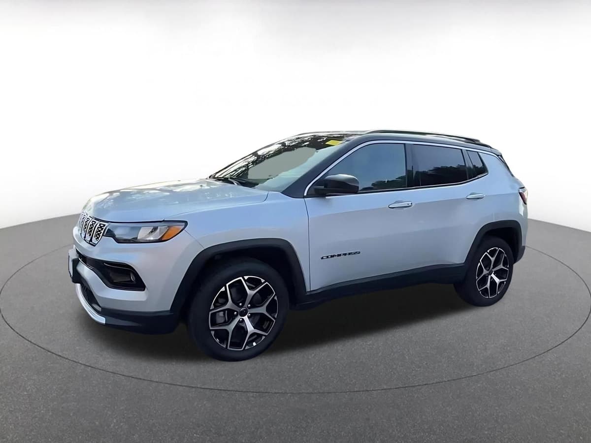 2025 Jeep Compass - Image 7