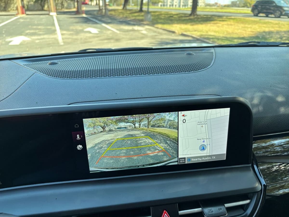 2025 Kia Seltos - Image 20