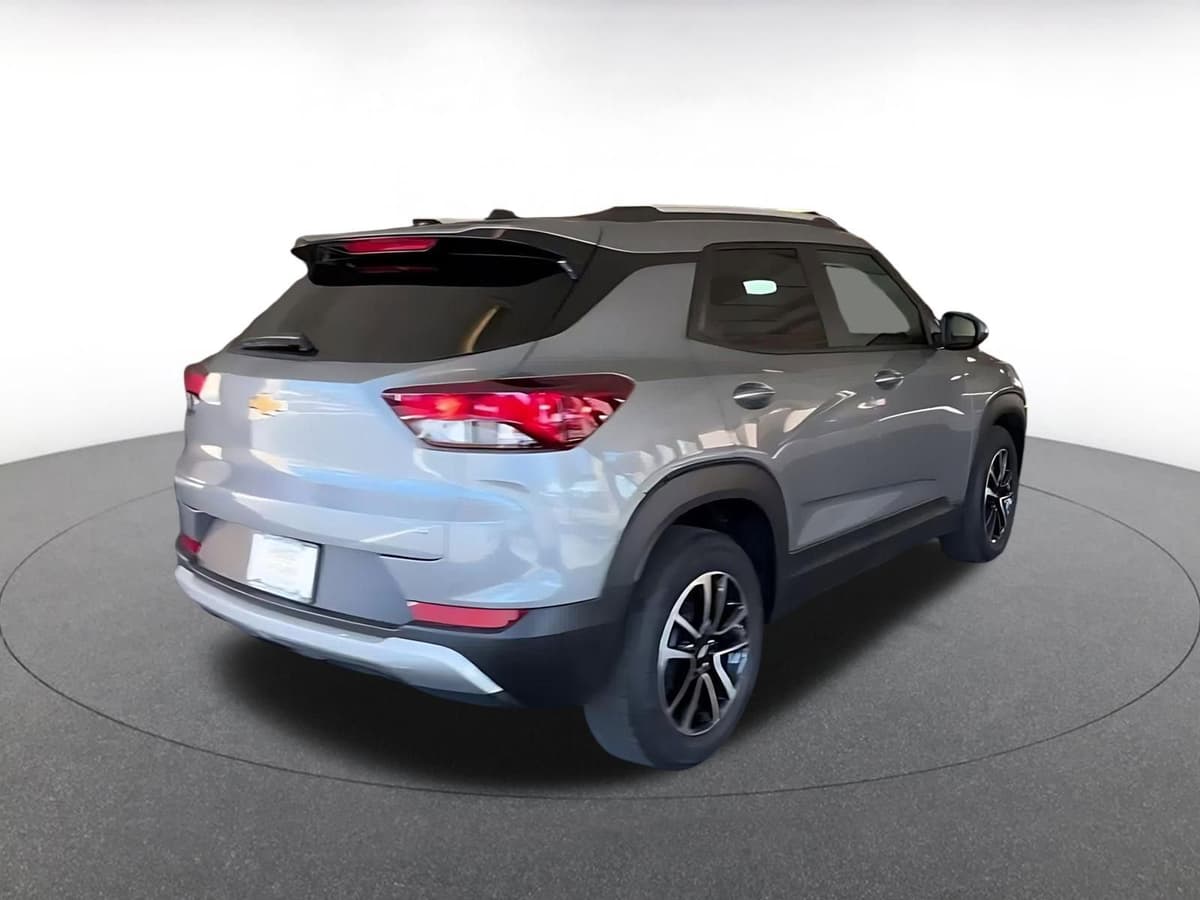 2025 Chevrolet Trailblazer - Image 12