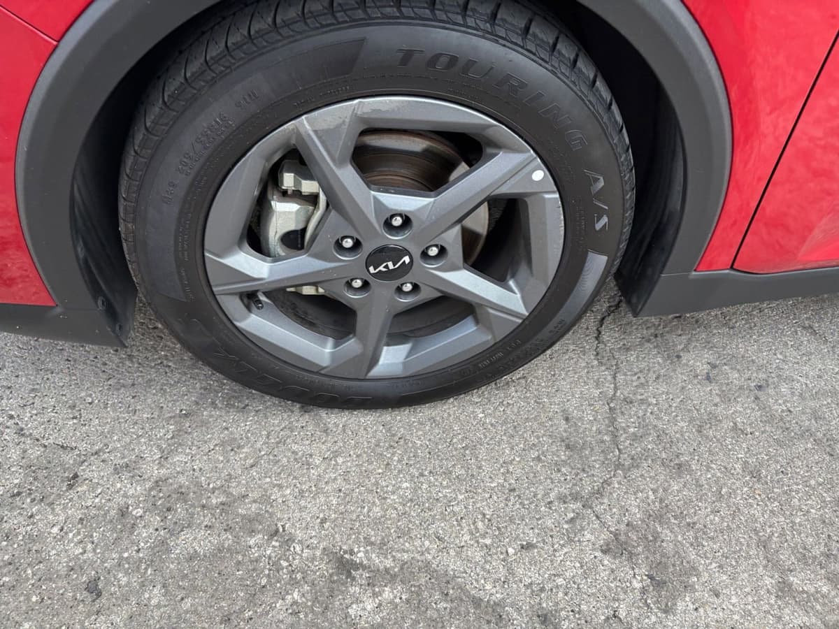 2025 Kia K4 - Image 25