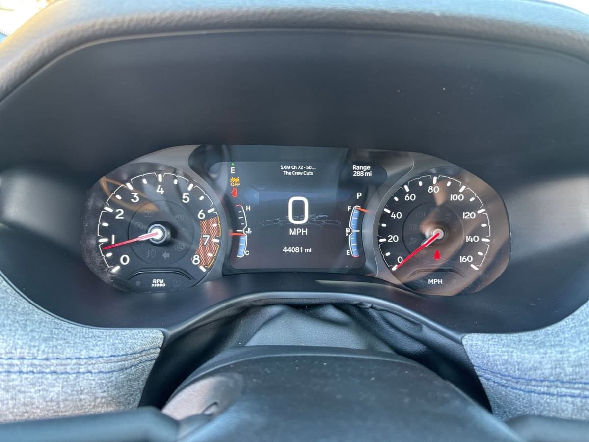 2025 Jeep Compass - Image 35