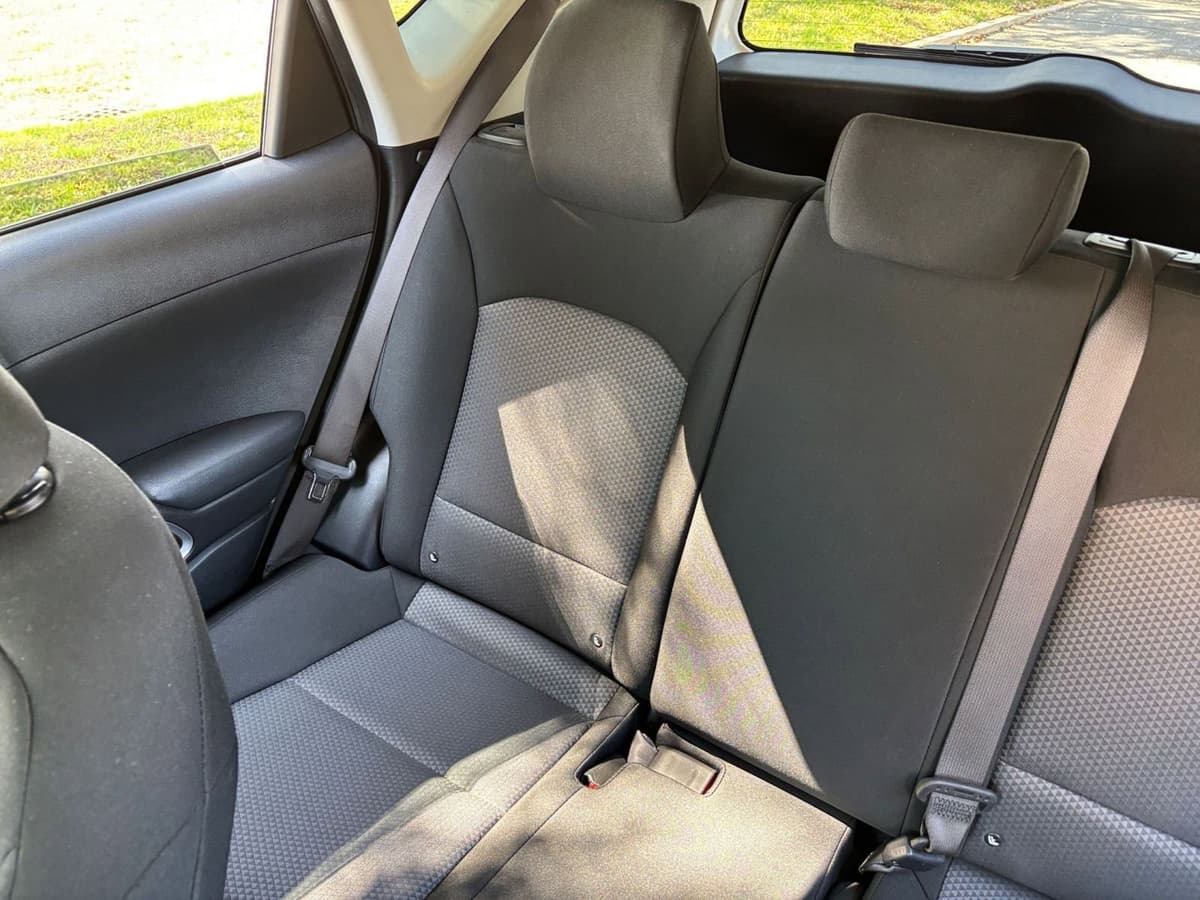 2025 Kia Soul - Image 34