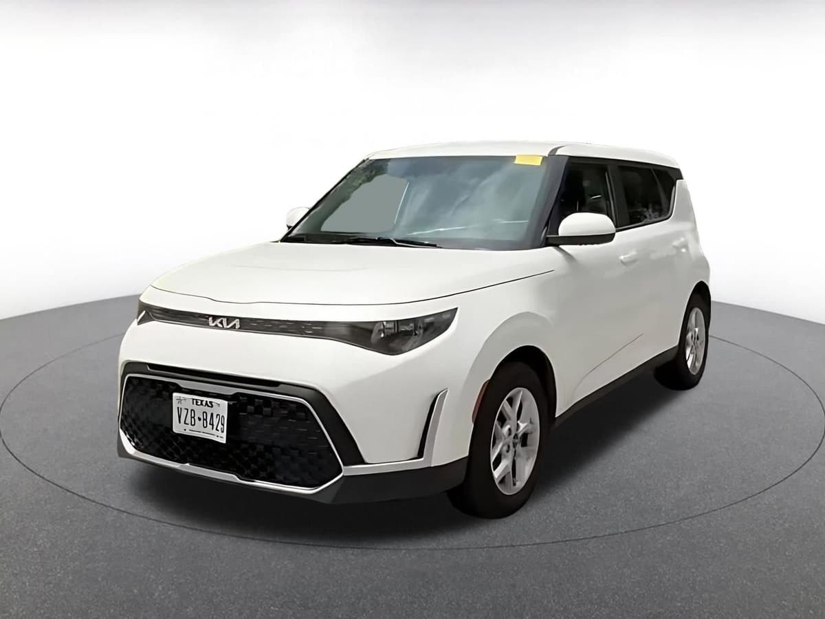 2025 Kia Soul - Image 6