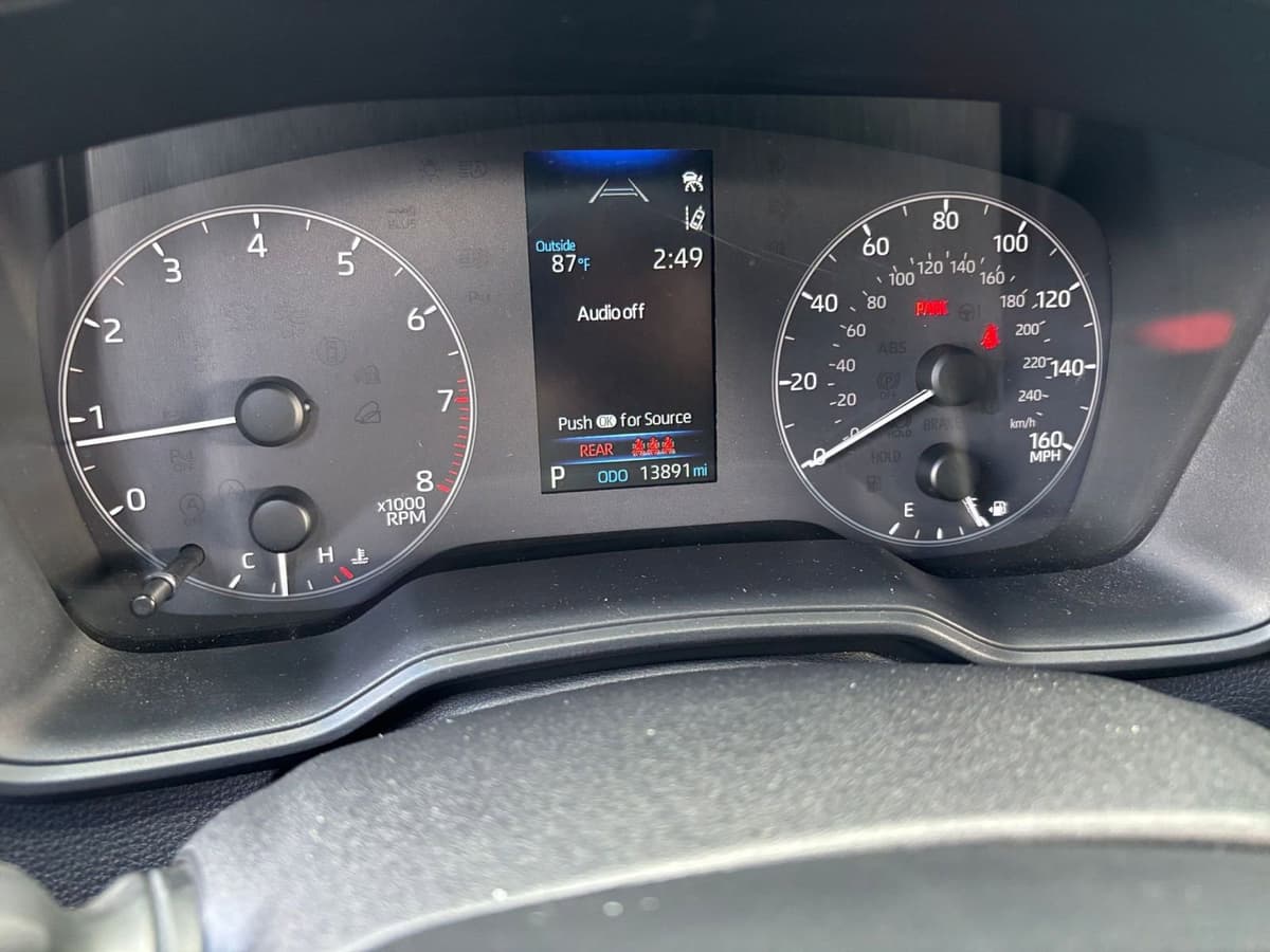 2025 Toyota Corolla Cross - Image 35