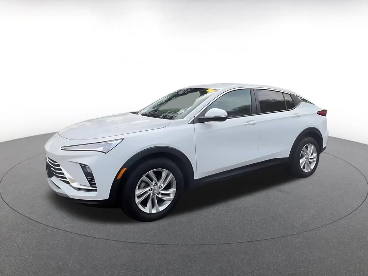 2025 Buick Envista - Image 7